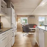 Fy383-bogense-skastrup-strand-ost-23 別荘 *