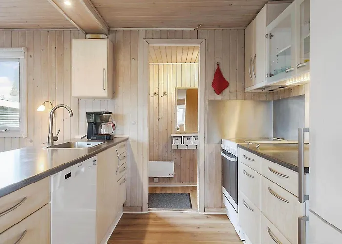 Fy383-bogense-skastrup-strand-ost-23 Feriehus